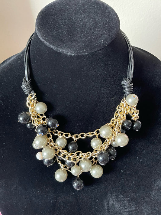 Gold chain beaded necklace
